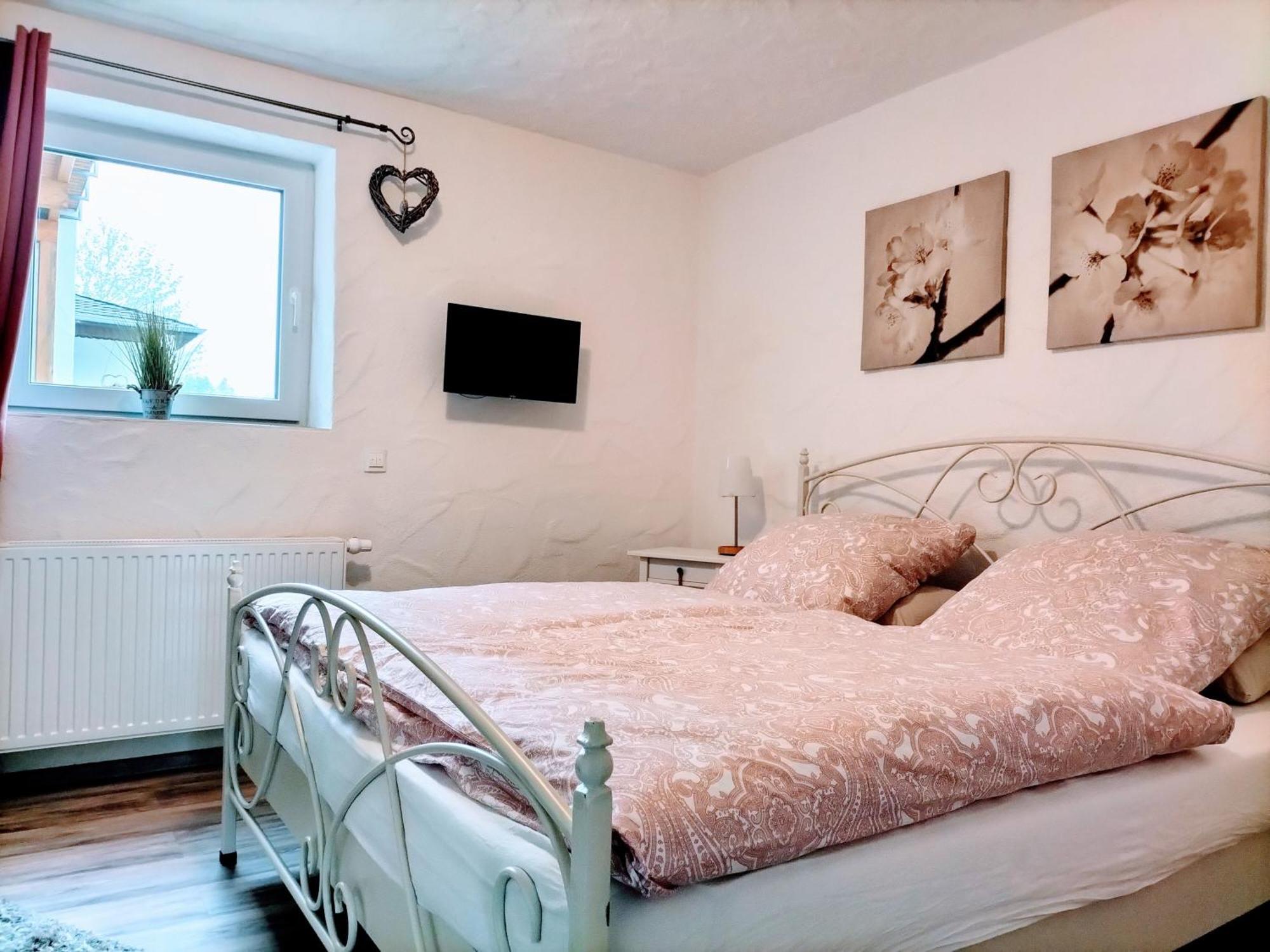 Ferienwohnung Schneider Munk Екстер'єр фото